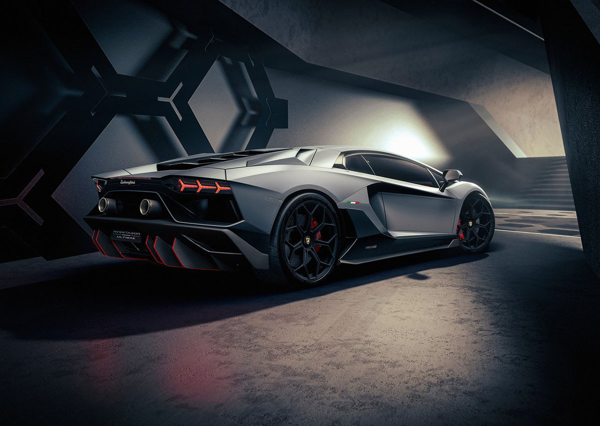 Lamborghini Aventador 2021 02
